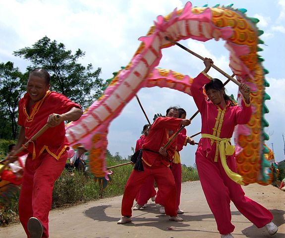 Танец дракона в Китае