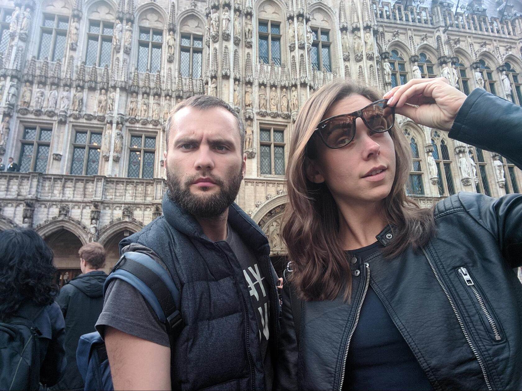 Просто в Брюсселе с женой, поддержавшей идею поступить в GeekBrains :)
